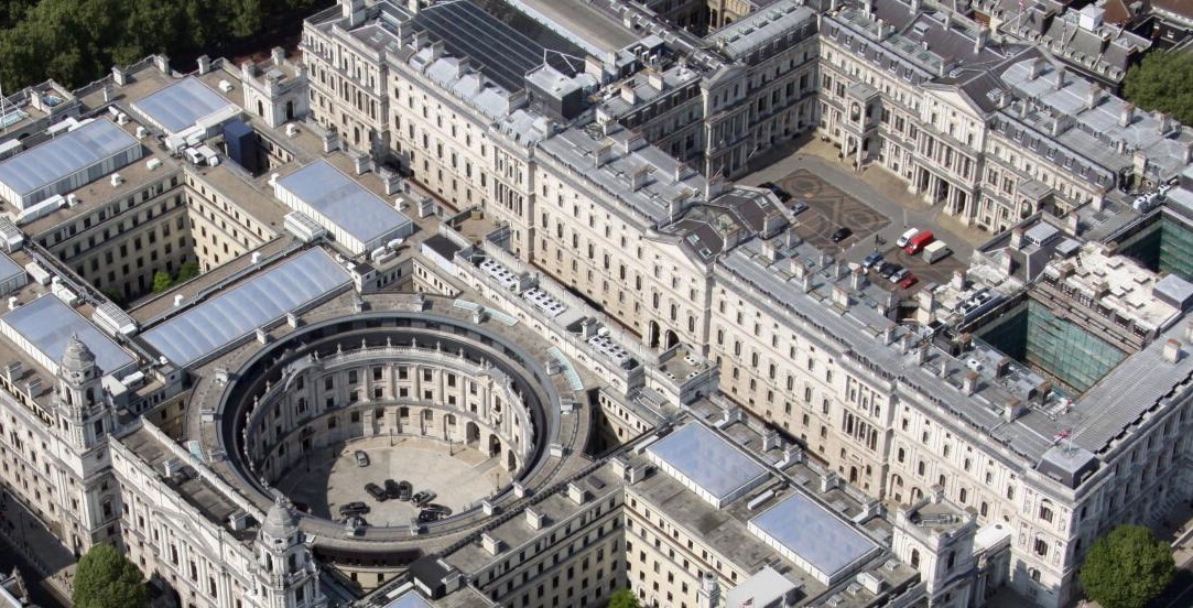 UK_aerial-view-whitehall-2880x920px-1